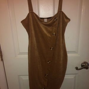 Cute brown dress